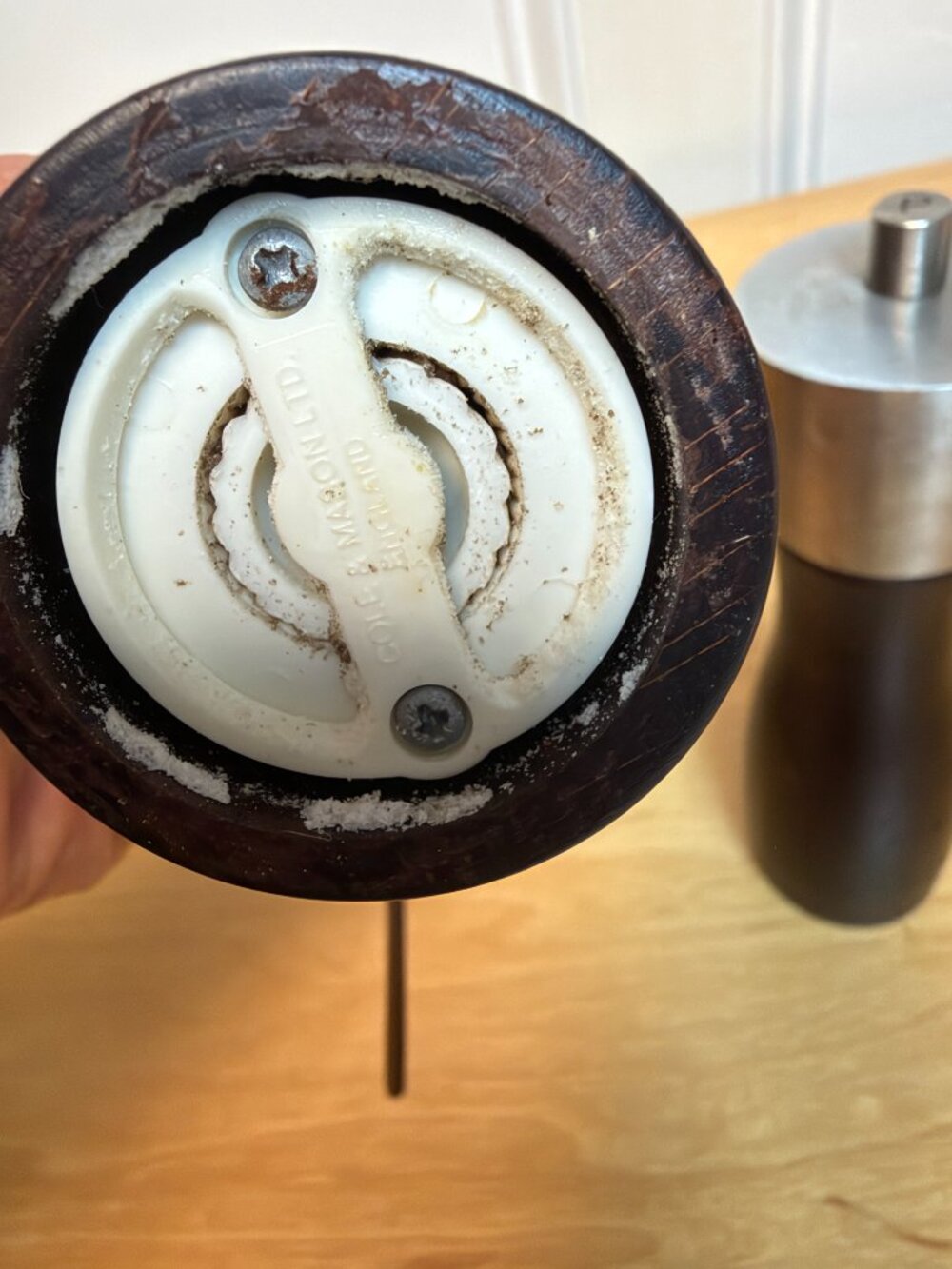 Cole & Mason Cherry Wood/Stainless Steel Salt & Pepper Grinder In Good Shape! - Picture 3 of 5